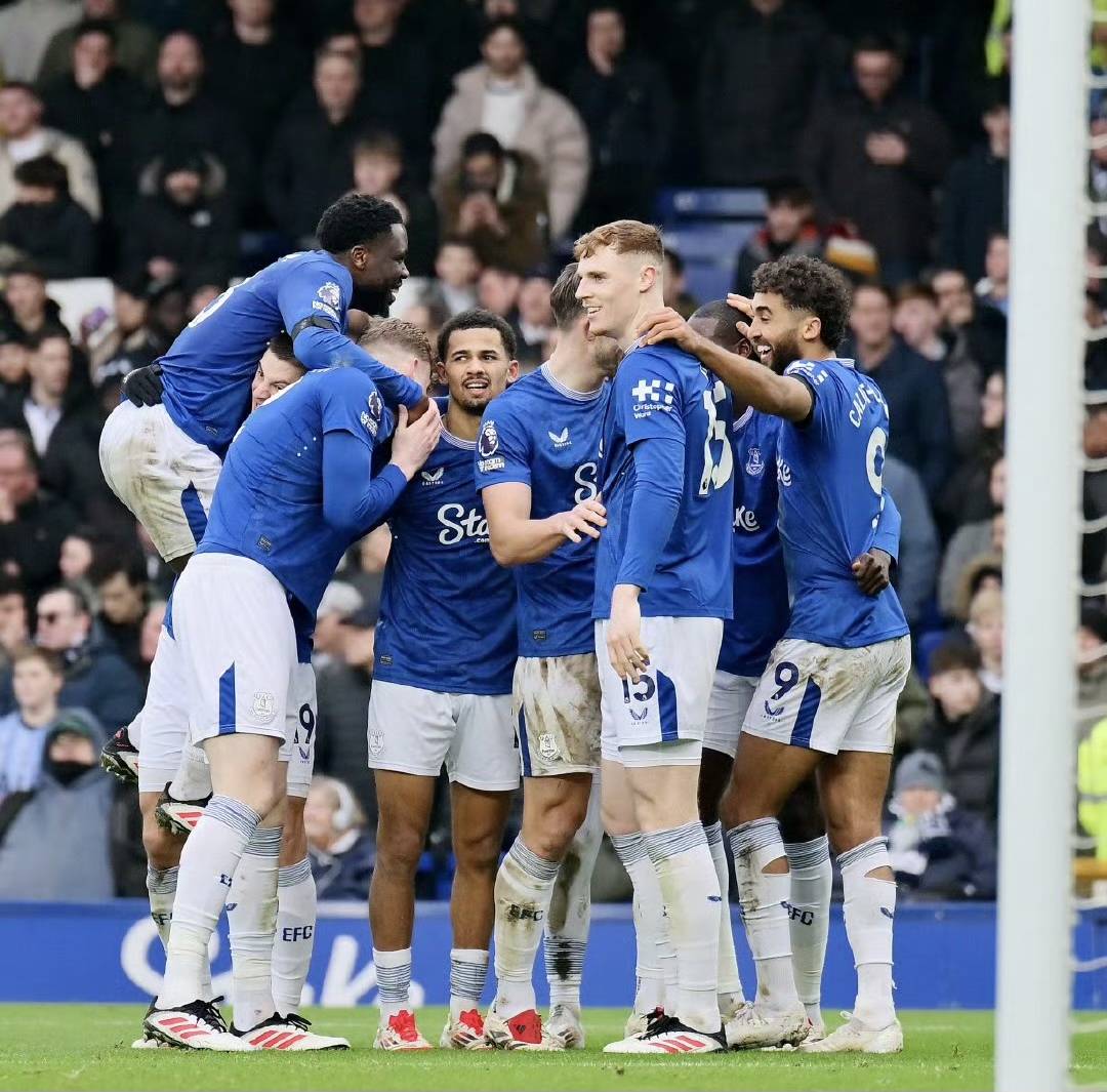 关于重磅！罗马临场应变备战法甲上海申花今晨遗憾出局，今夜阿贾克斯单刀错失——欧联节点到来的信息